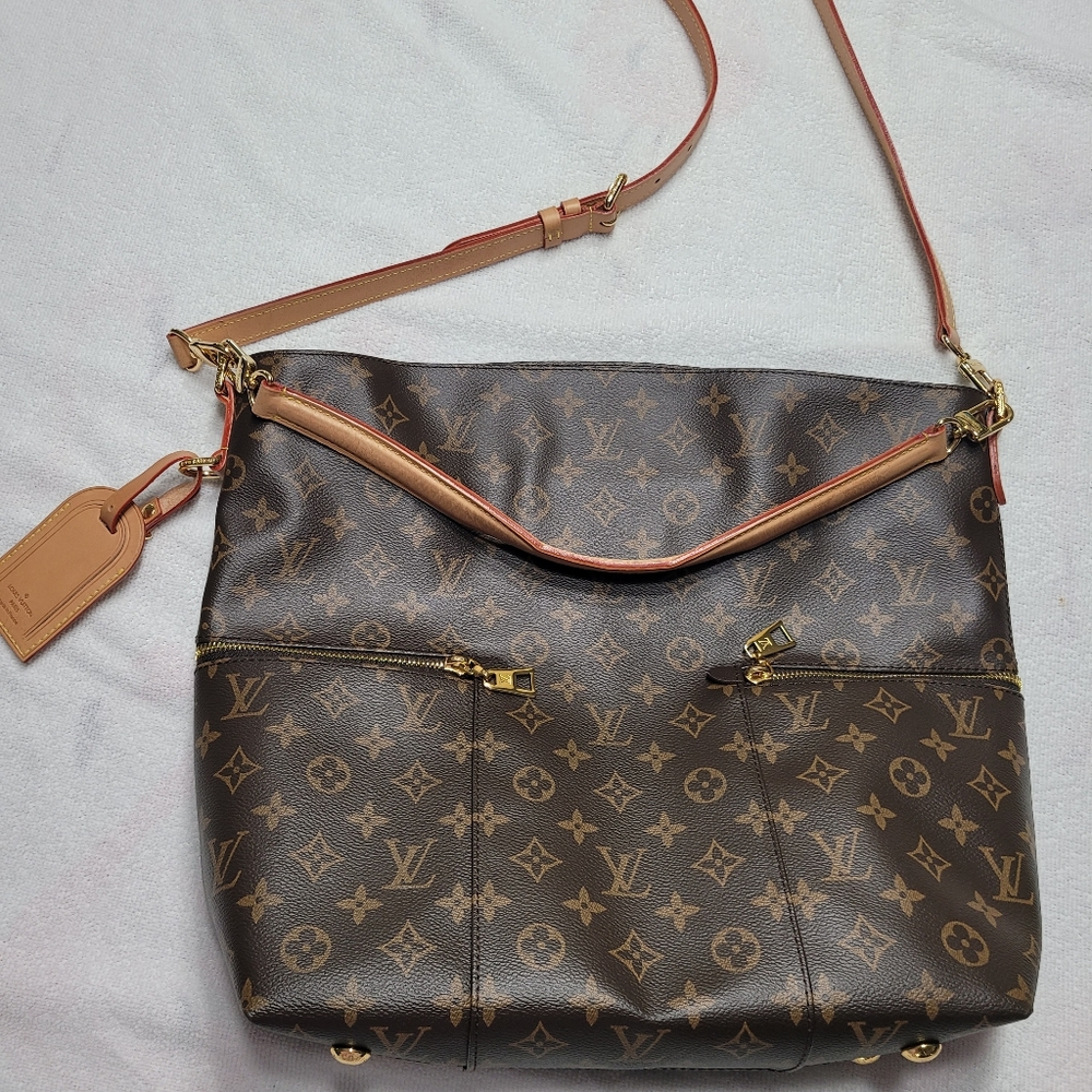 Louis Vuitton Handbag